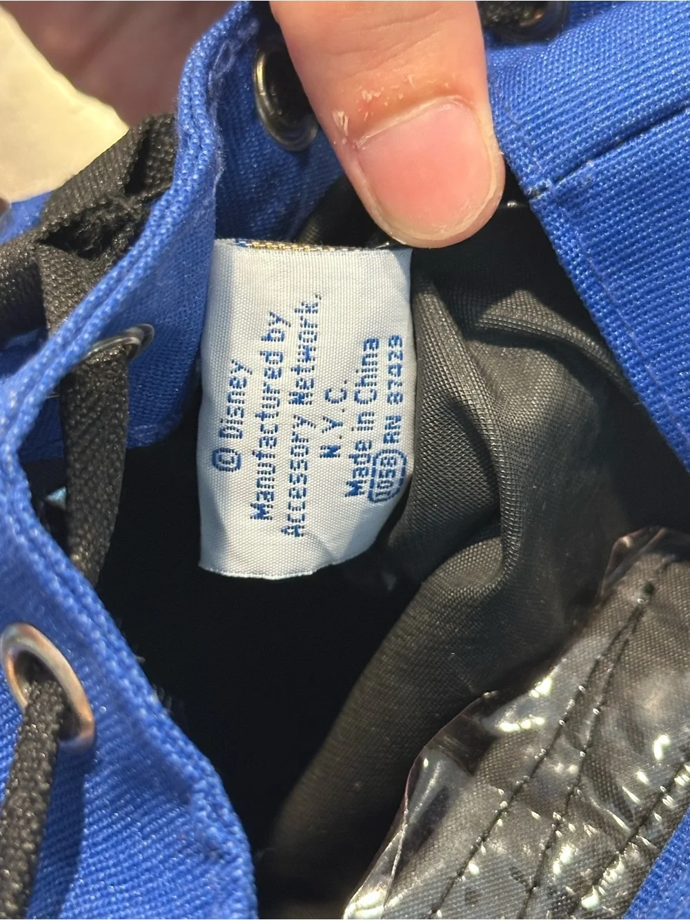 RARE! Winnie the Pooh mini back pack
